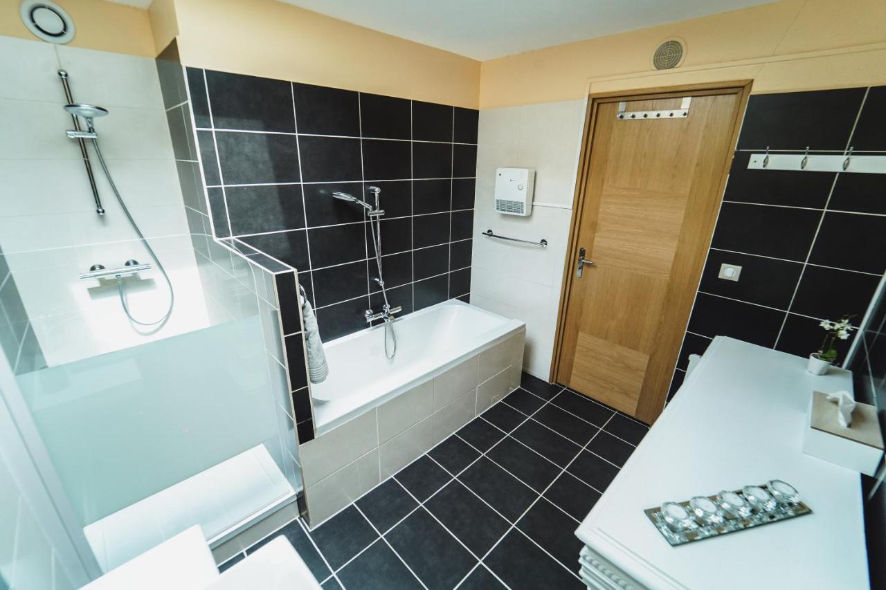 O Rethel Jacuzzi, Gite Ardennes Kültér fotó